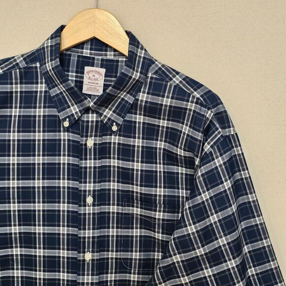 Brooks Brothers Madison Fit Non-Iron Button Down XL - Picture 1 of 7